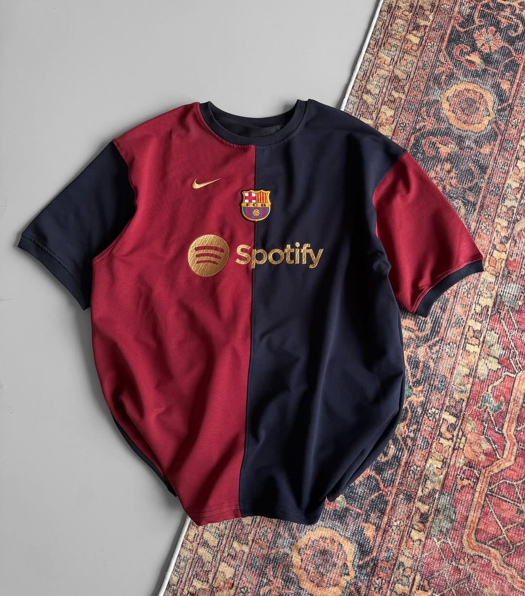 BARCELONA CLASSIC TEE