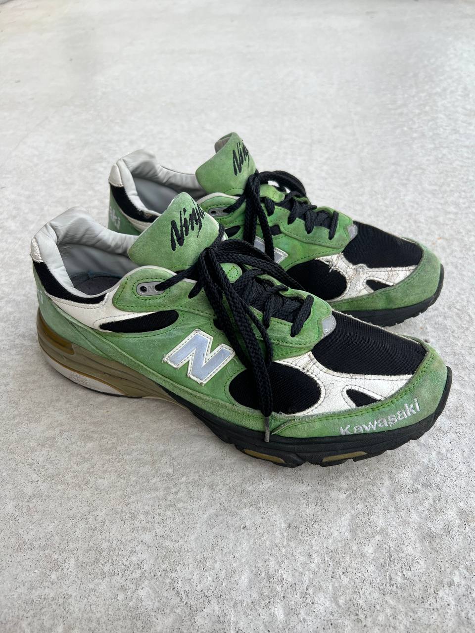 NEW BALANCE 993 X KAWASAKI NINJA