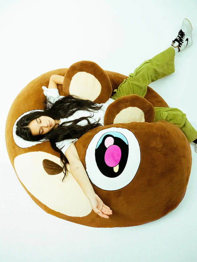 GRADUATION|KANYE WEST PUFFY CHAIR