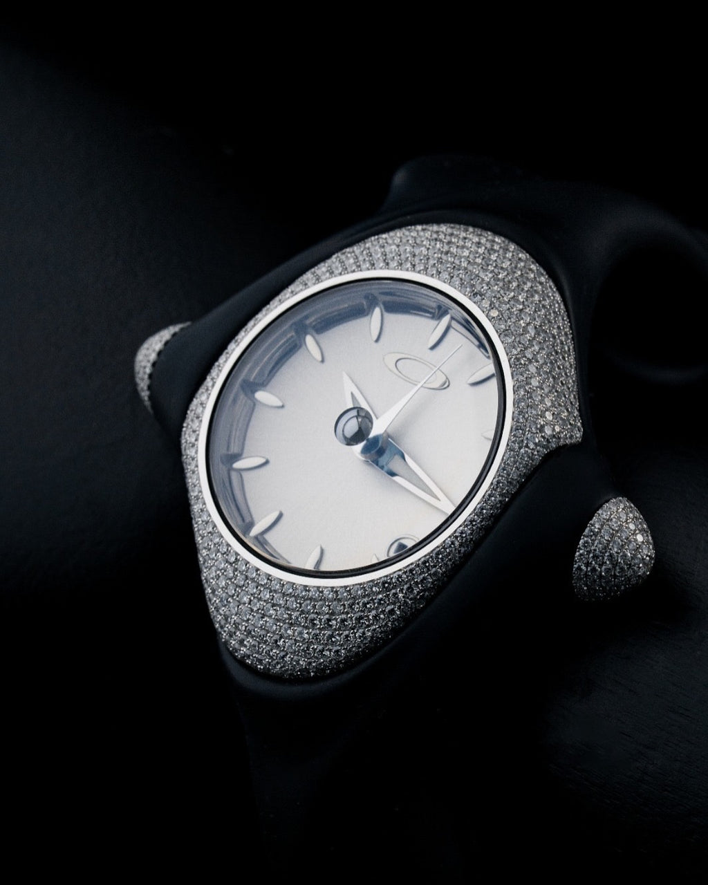 OAKLEY CRUSH DIAMONDS WATCH