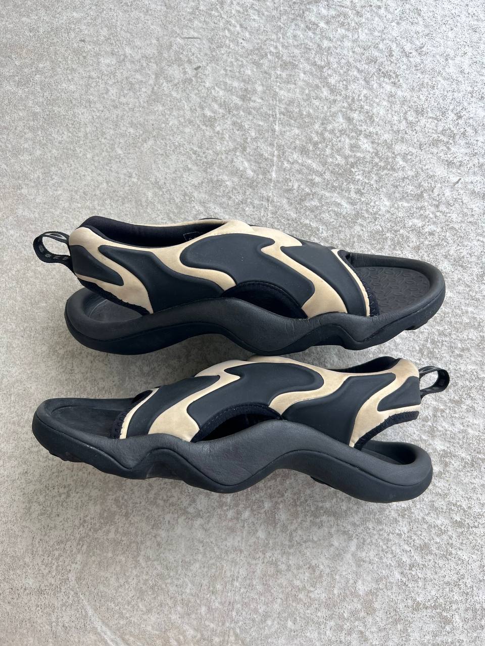 OAKLEY SMOKE SANDALS