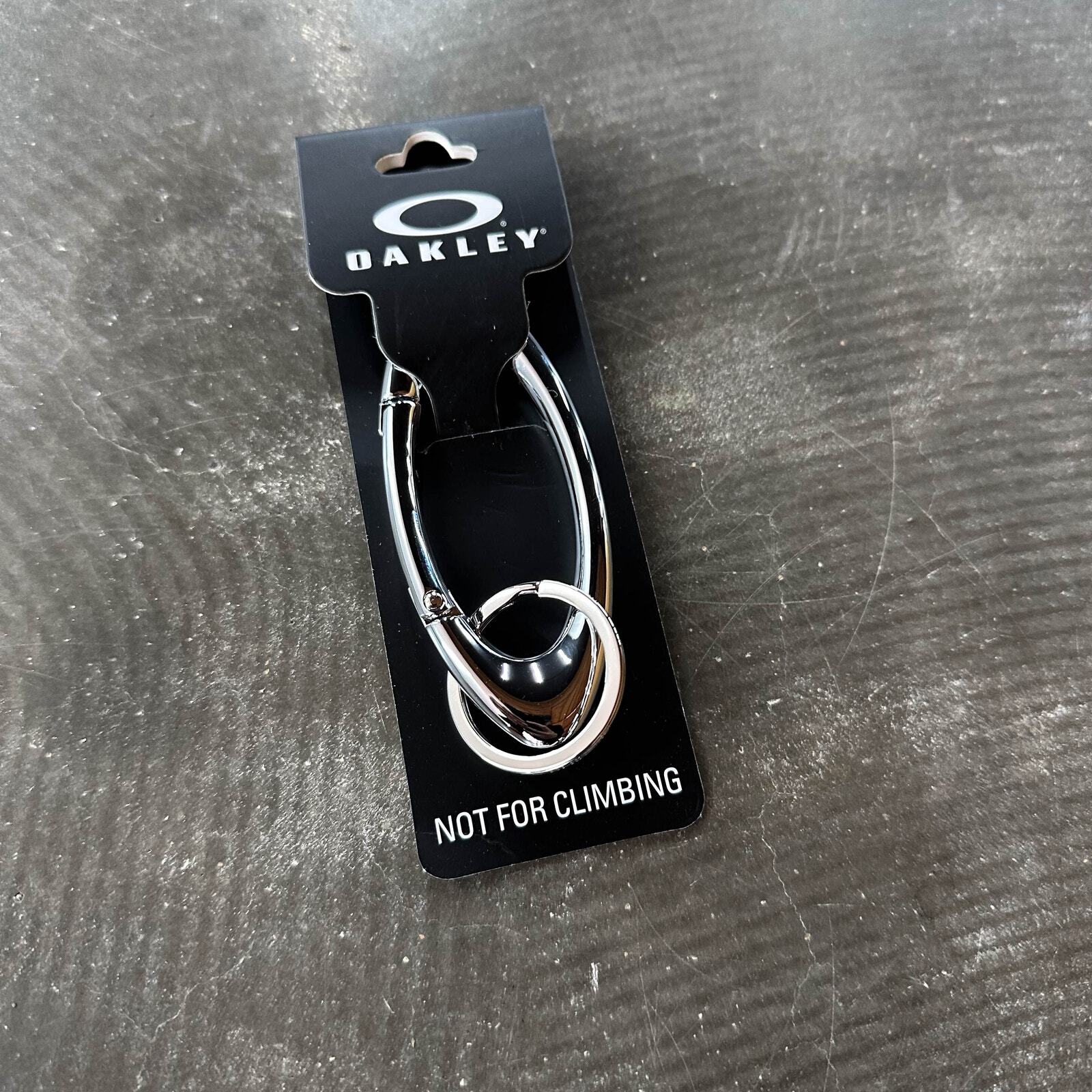 OAKLEY KEYRING
